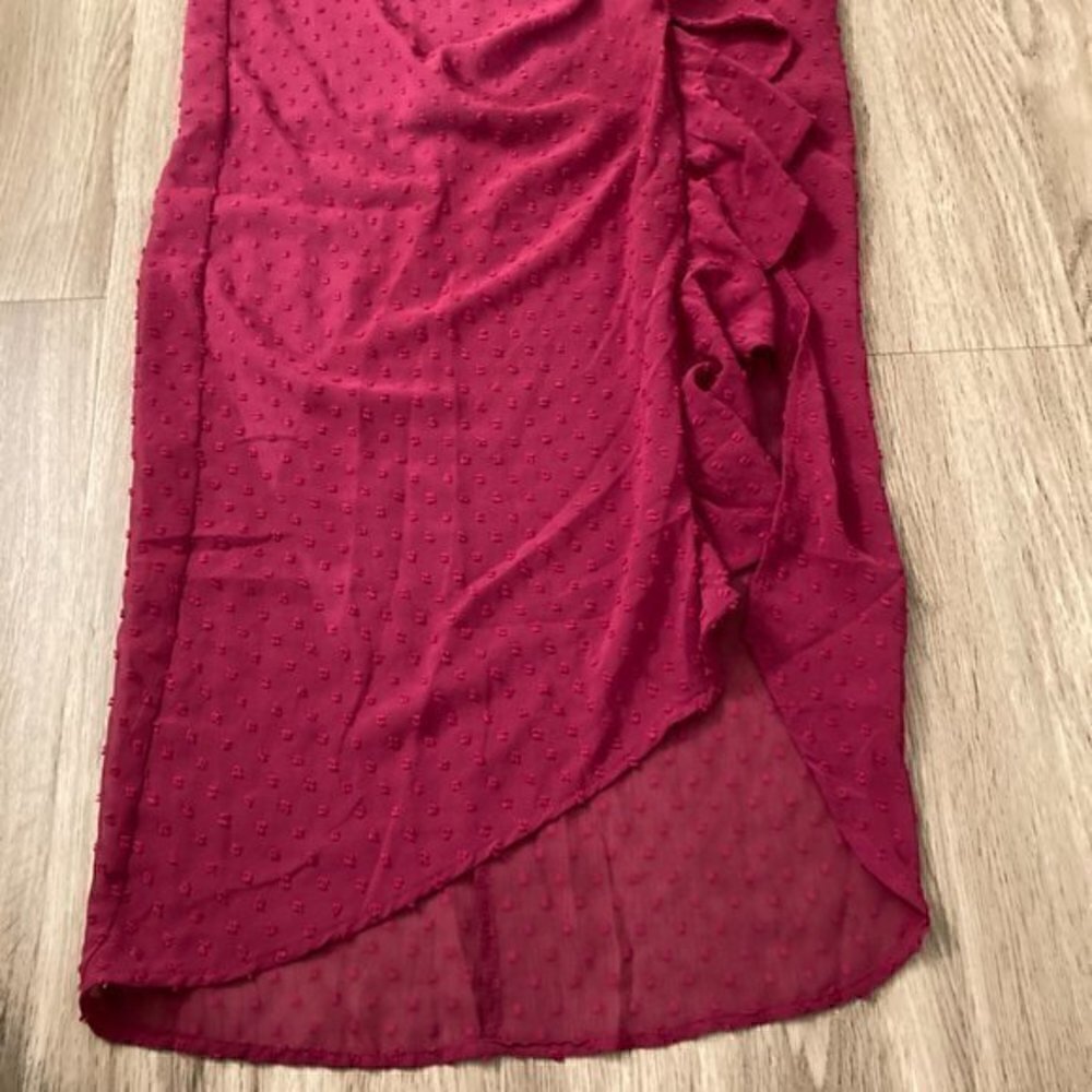 Lulu's For Us to Dance Magenta Swiss Dot Ruffled Midi Dress Size S NWT - Picture 6 of 12